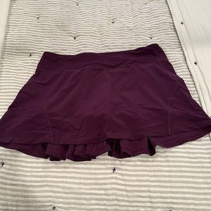 Women’s Lululemon skirt